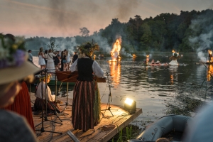 Liepaja 2027, Midsummer celebrations in Kazdanga and the fire ritual |