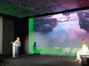 A moment of the meeting